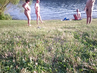 Huge mature nudist tits troop to the water