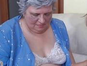 Old busty granny playing with skinny girl
