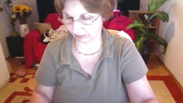 Busty mature on webcam.flv